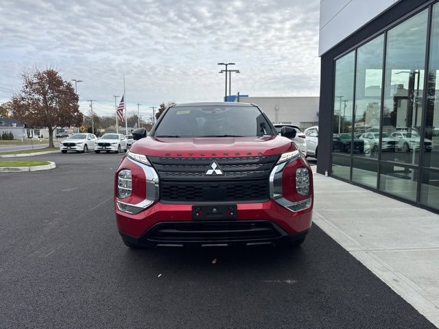 Used 2023 Mitsubishi Outlander SEL Black Edition image 7