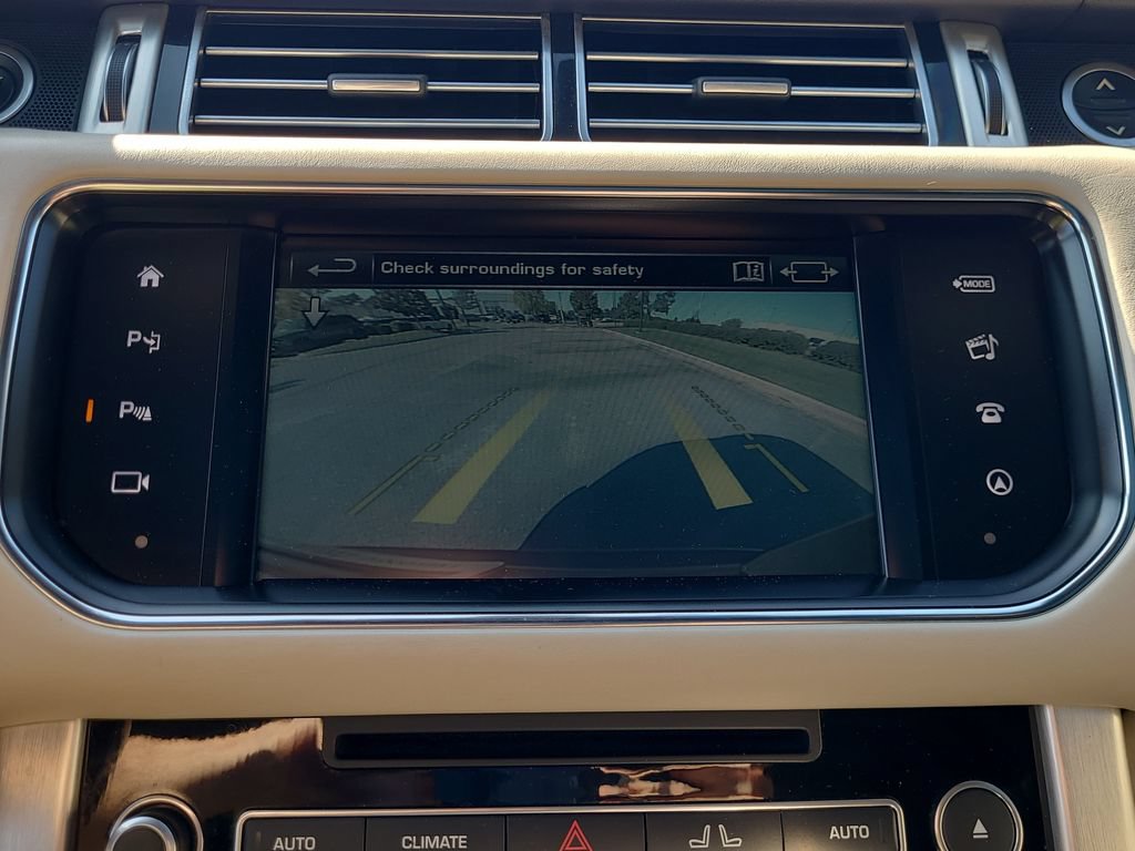 Used 2016 Land Rover Range Rover Supercharged AWD/4WD image 28