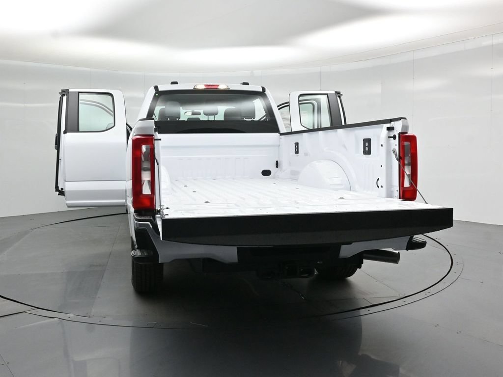 New 2026 Ford F250 XL w/ XL Chrome Package RWD image 27