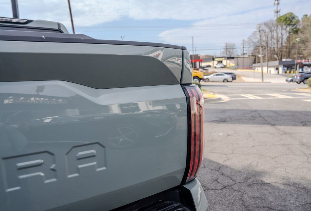 Used 2025 Toyota Tundra Limited image 8