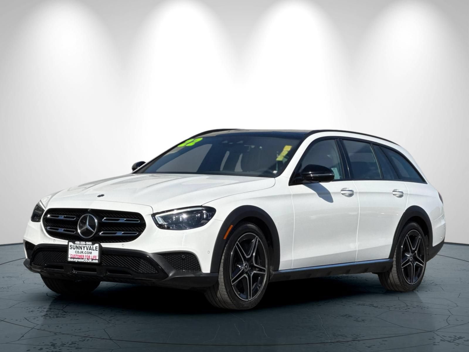 Used 2022 Mercedes-Benz E 450 4MATIC All-Terrain Wagon image 8