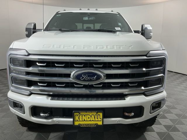 Used 2023 Ford F350 Platinum w/ Tremor Off-Road Package AWD/4WD image 2