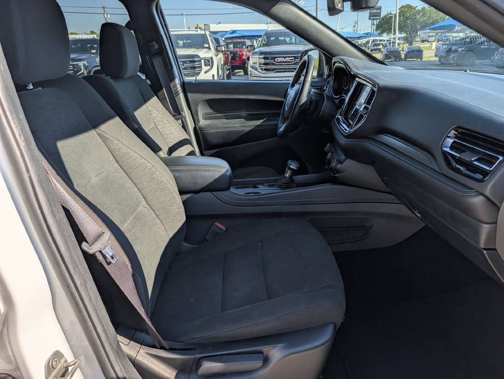 Used 2024 Dodge Durango SXT w/ 3rd Row Seating Group AWD/4WD image 32