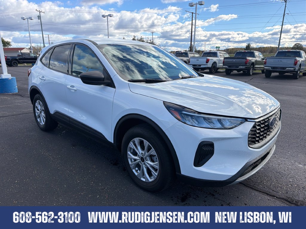 Used 2025 Ford Escape Active AWD/4WD image 7