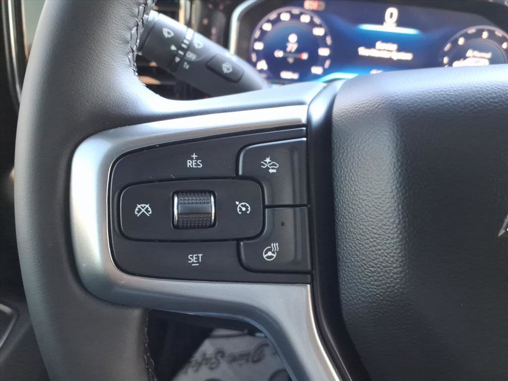 Used 2025 Chevrolet Silverado 2500 LT image 23