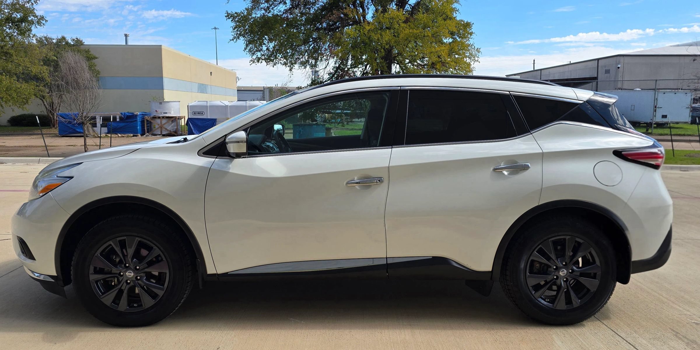 Used 2017 Nissan Murano SV w/ Premium Plus Package FWD image 9