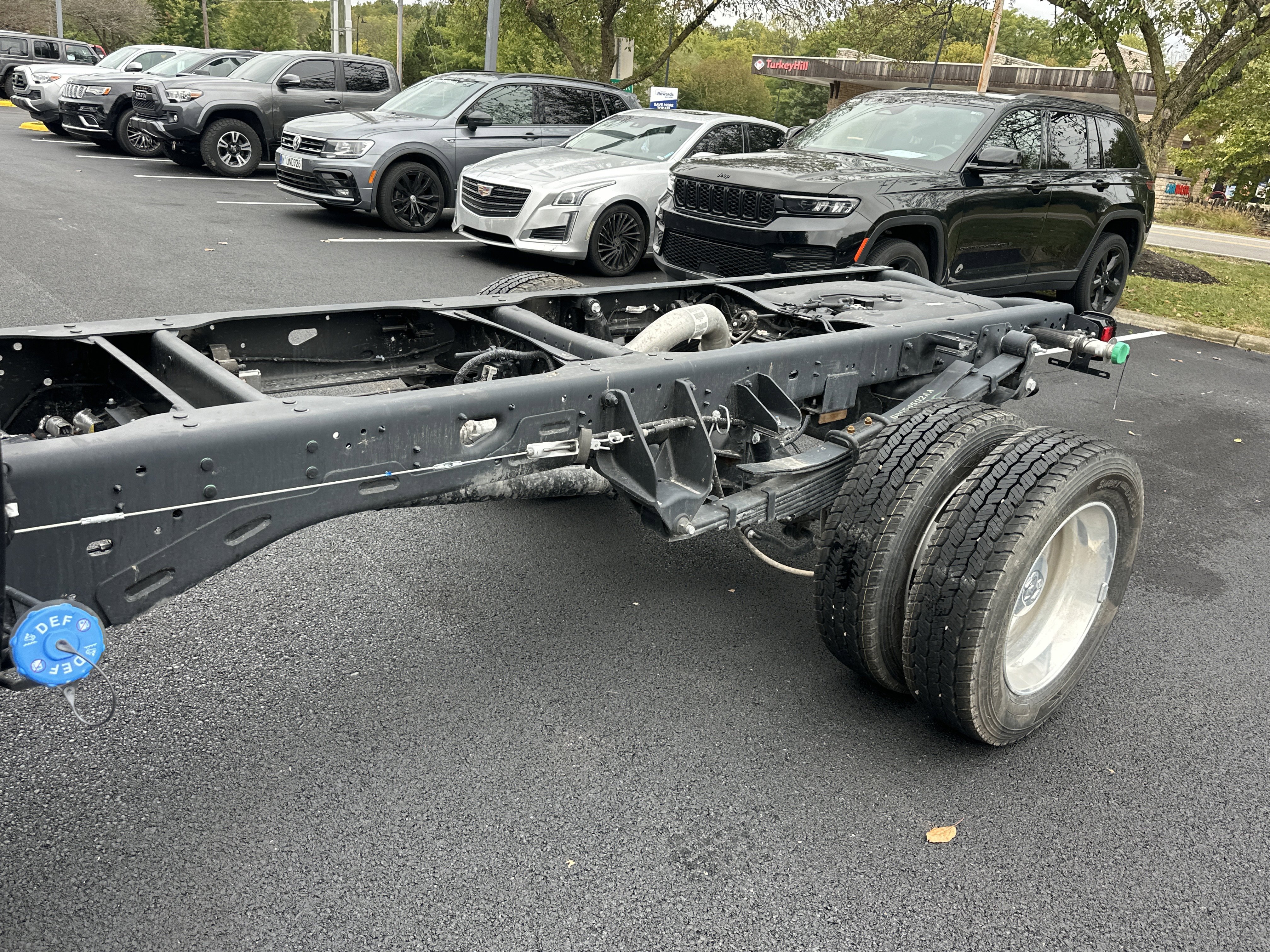 New 2026 RAM 5500 4x4 Crew Cab image 30