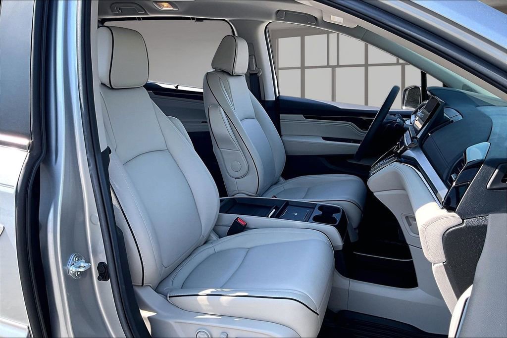 Certified 2025 Honda Odyssey Touring image 29