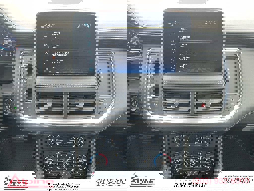 Used 2024 Chevrolet Tahoe LT image 11