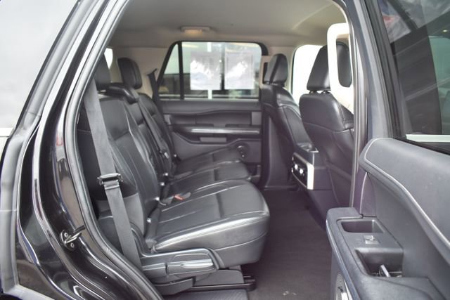 Used 2024 Ford Expedition XLT image 46