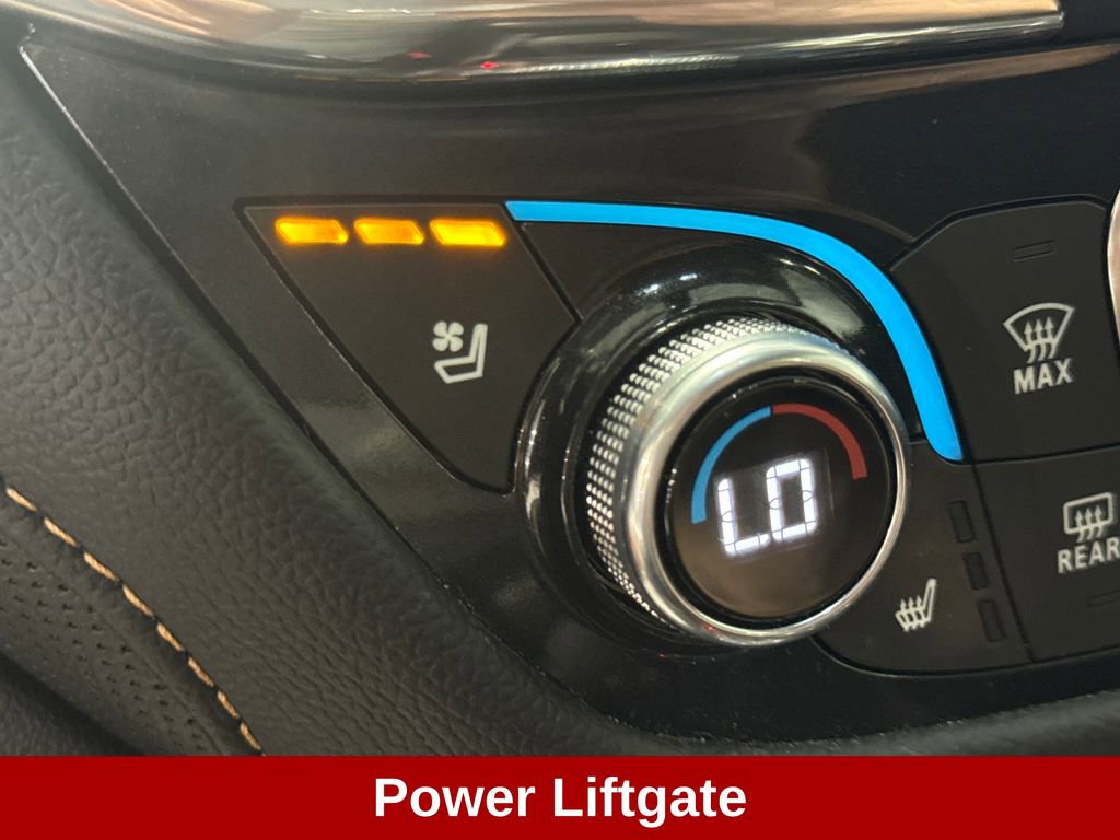 Used 2022 Chevrolet Equinox Premier AWD/4WD image 17