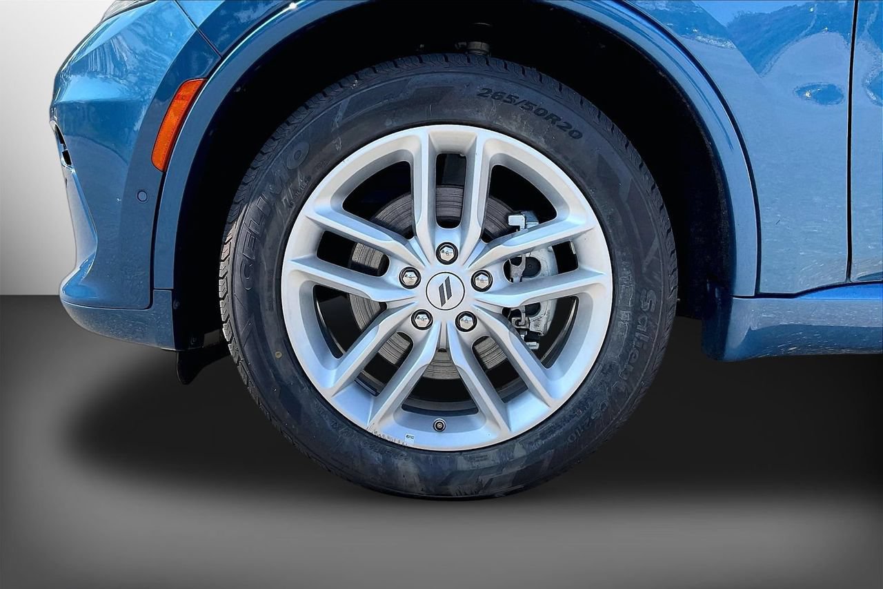 Certified 2025 Dodge Durango GT AWD/4WD image 35