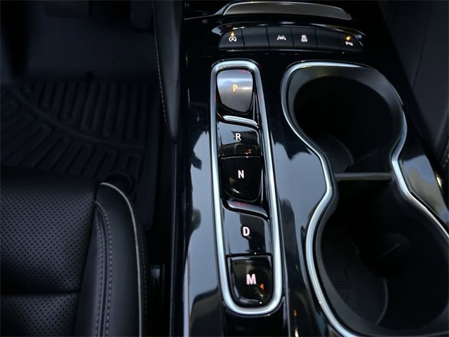 Used 2021 Buick Envision Essence w/ Technology Package I image 18