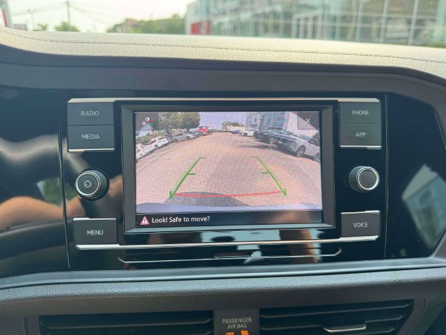 Certified 2022 Volkswagen Jetta Sport FWD image 28