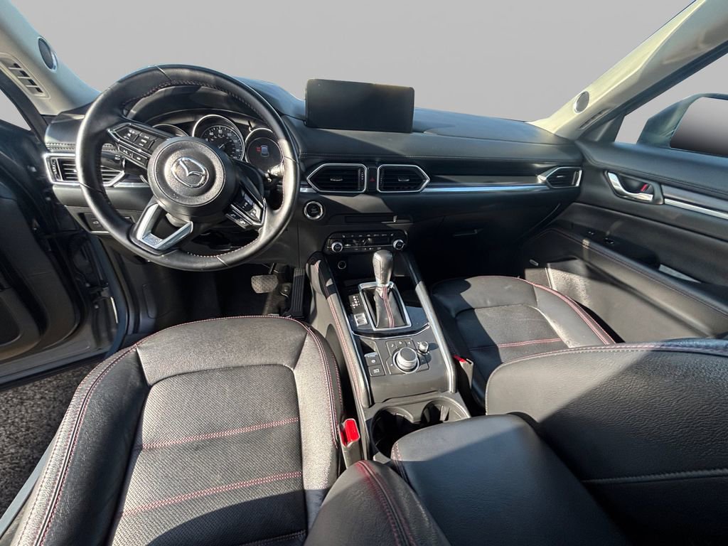 Used 2024 MAZDA CX-5 Carbon Edition image 12