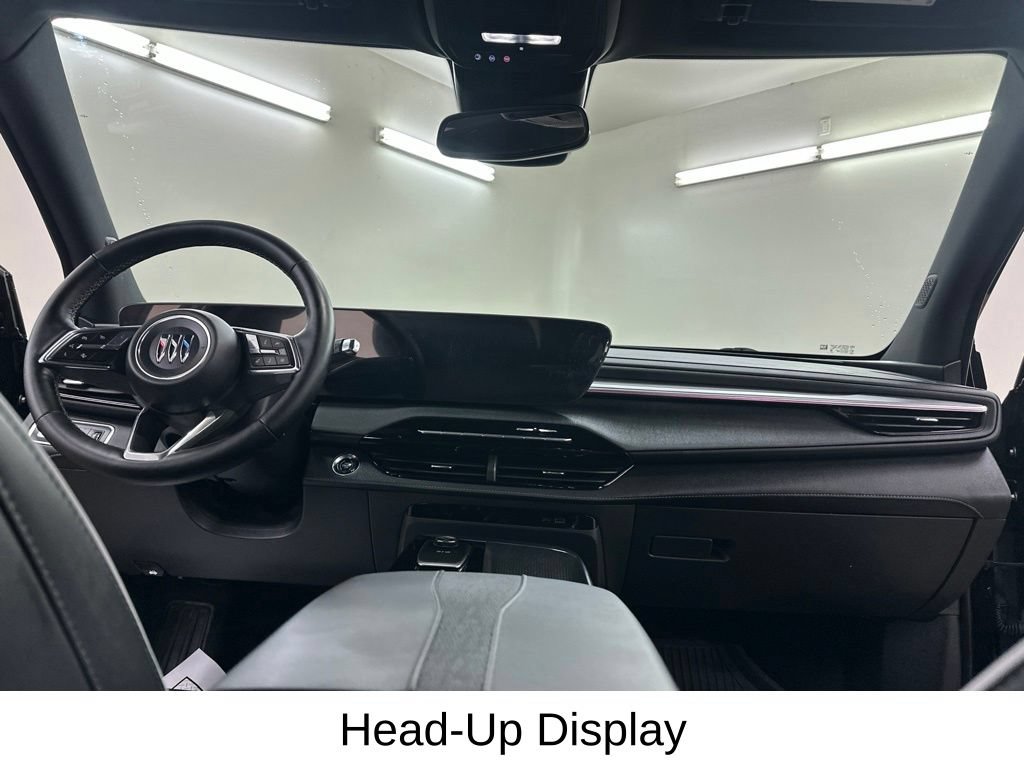 Used 2025 Buick Enclave Preferred w/ Power Package AWD/4WD image 28