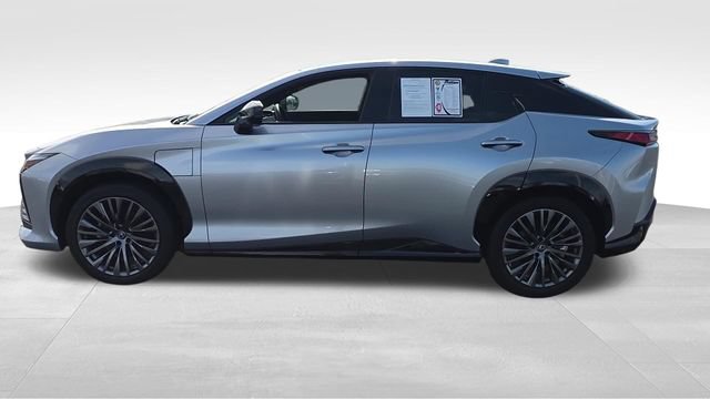 Used 2023 Lexus RZ 450e Premium w/ Accessory Package (2T) AWD/4WD image 9