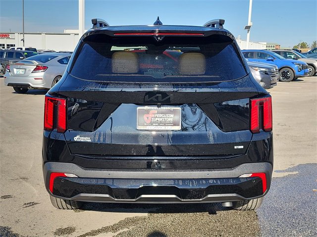 New 2026 Kia Sorento SX Prestige image 4