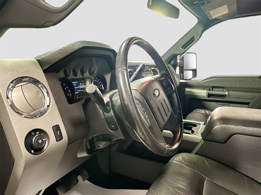 Used 2012 Ford F350 Lariat w/ Chrome Pkg image 7