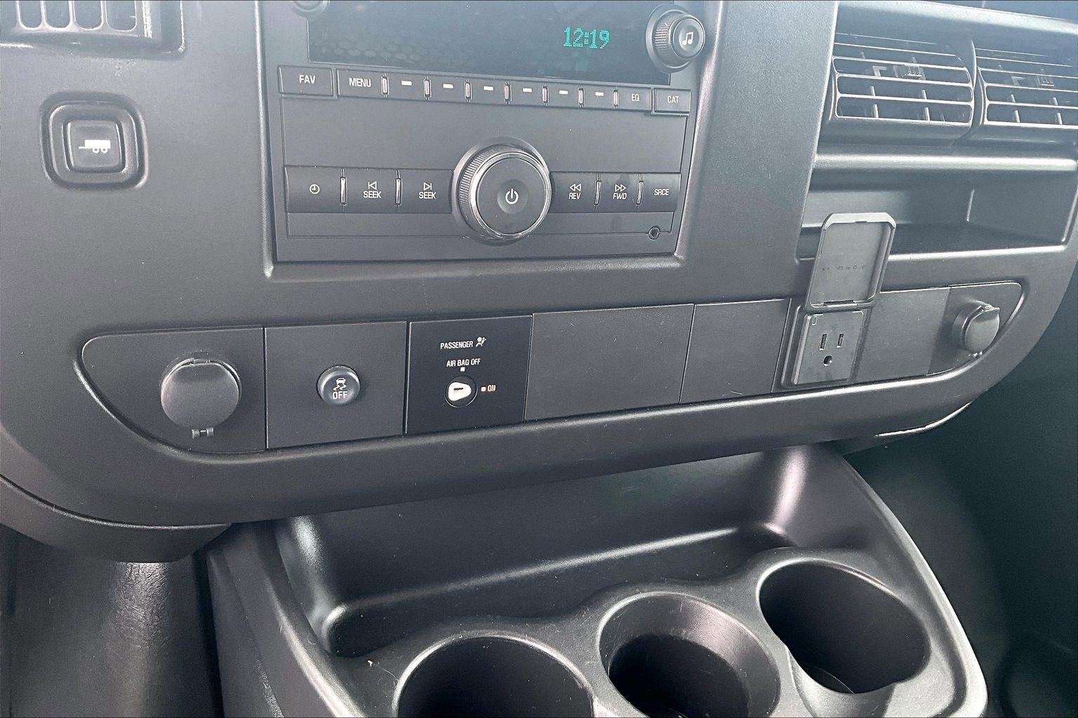 Used 2023 GMC Savana 2500 w/ Driver Convenience Package RWD image 15