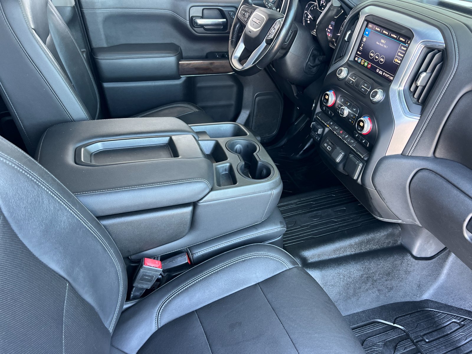 Used 2020 GMC Sierra 1500 SLT AWD/4WD image 15