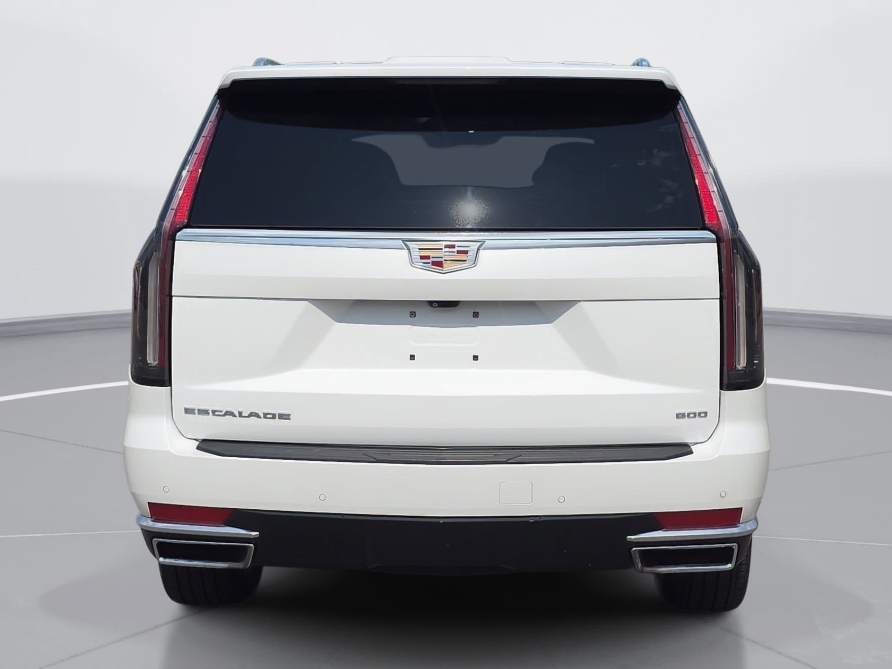 Used 2024 Cadillac Escalade ESV Premium Luxury w/ Performance Package AWD/4WD image 4