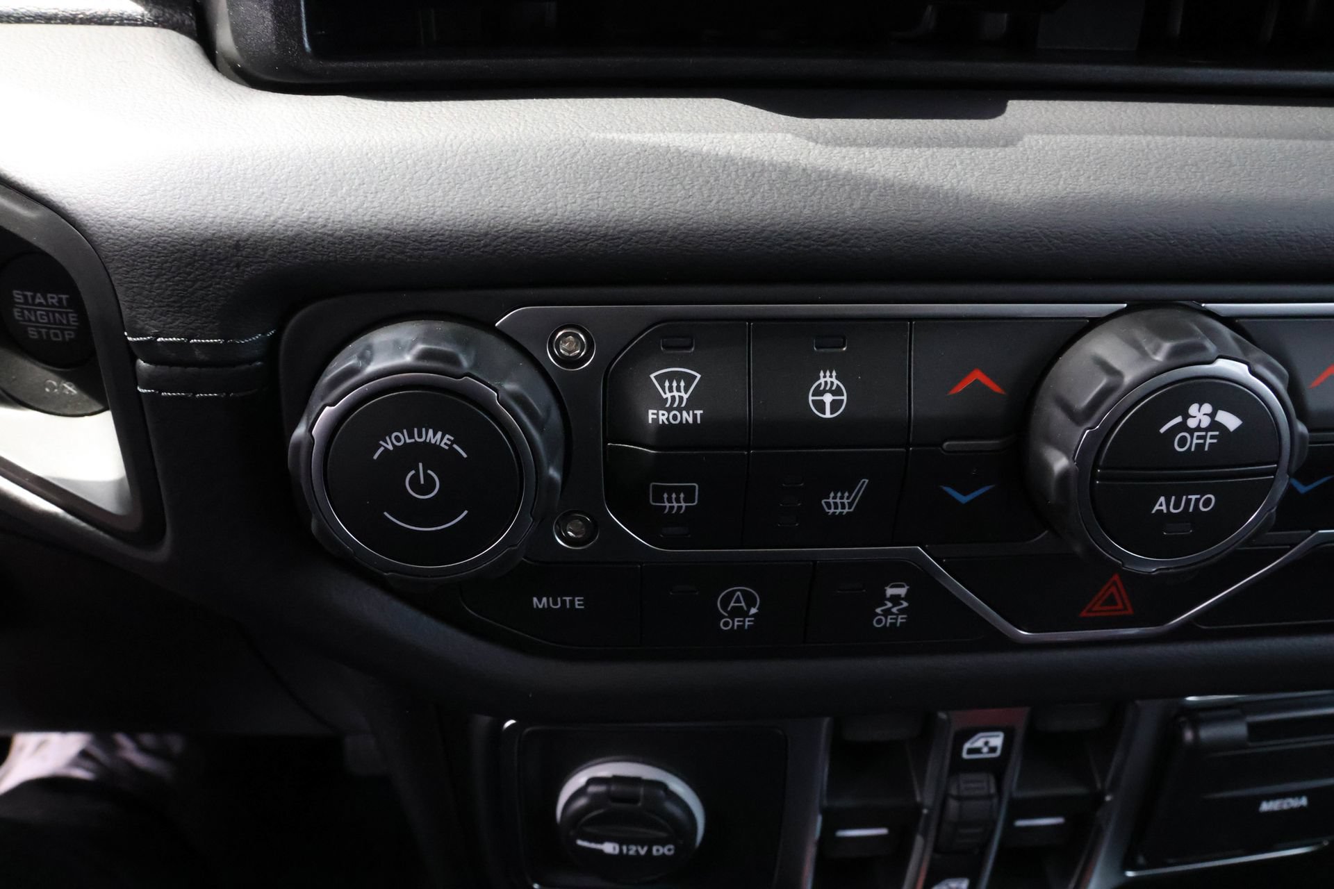New 2026 Jeep Gladiator Sport AWD/4WD image 20
