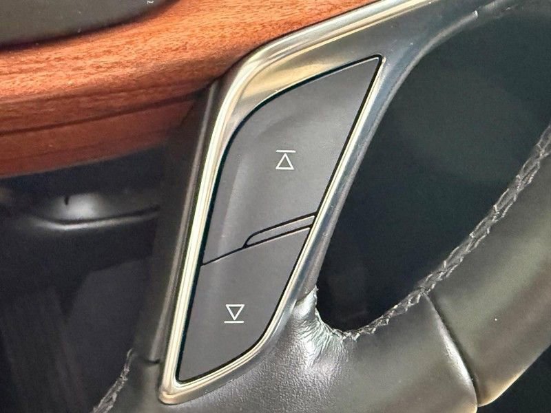 Used 2019 Cadillac XT5 Platinum w/ Trailering Package AWD/4WD image 19