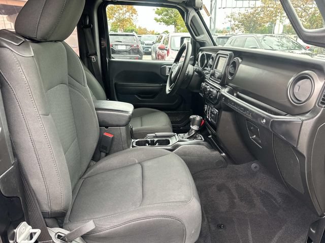 Used 2021 Jeep Wrangler Sport AWD/4WD image 10