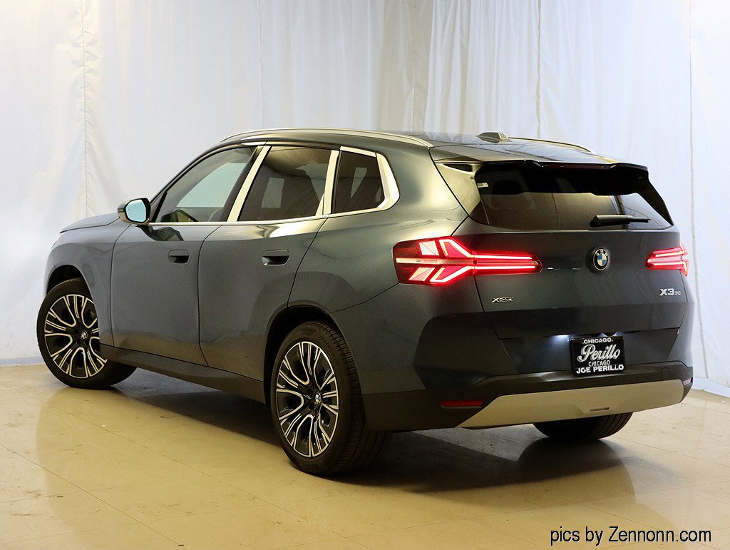 Used 2025 BMW X3 xDrive30i w/ Premium Package image 8