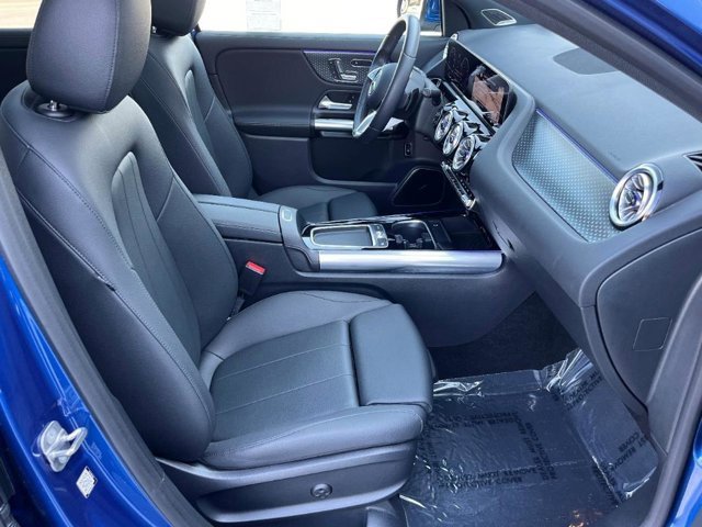 Used 2025 Mercedes-Benz GLA 250 4MATIC image 15