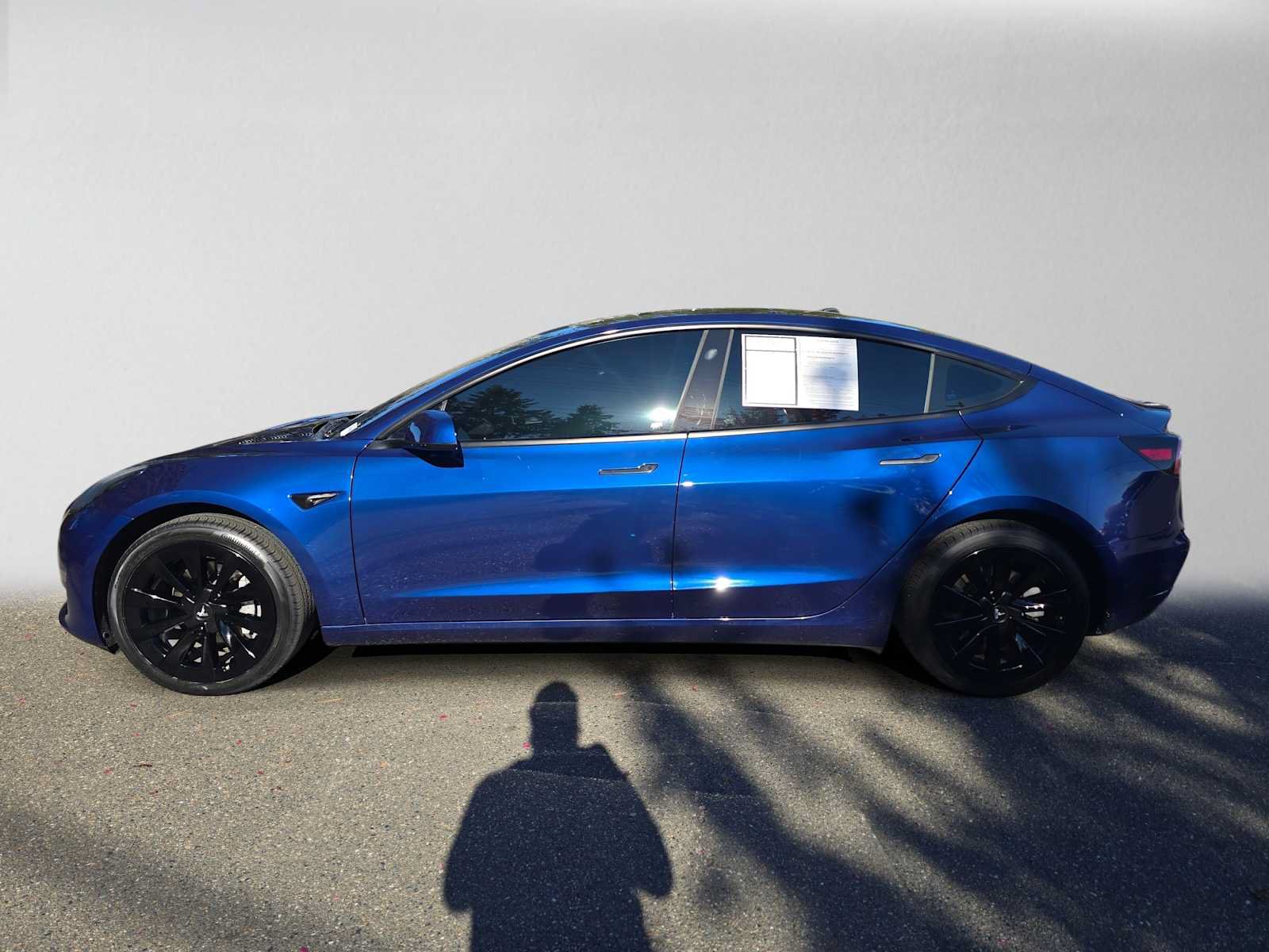 Used 2023 Tesla Model 3 Standard Range RWD image 6