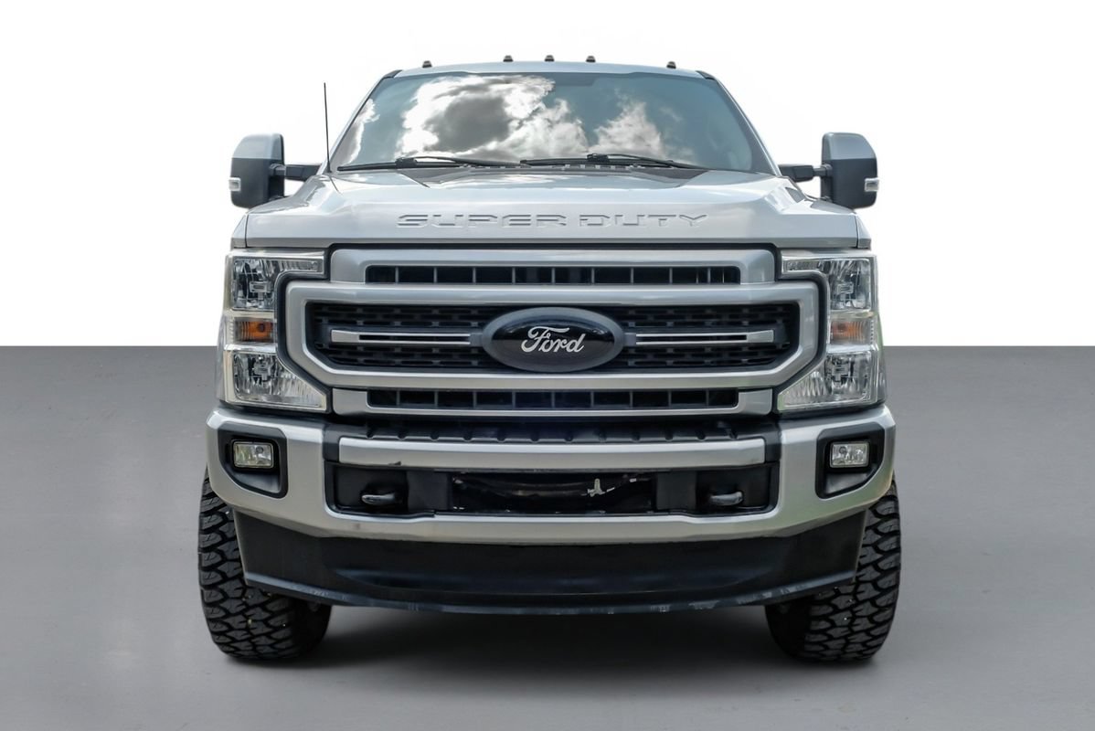 Used 2020 Ford F250 Lariat w/ Lariat Ultimate Package AWD/4WD image 3