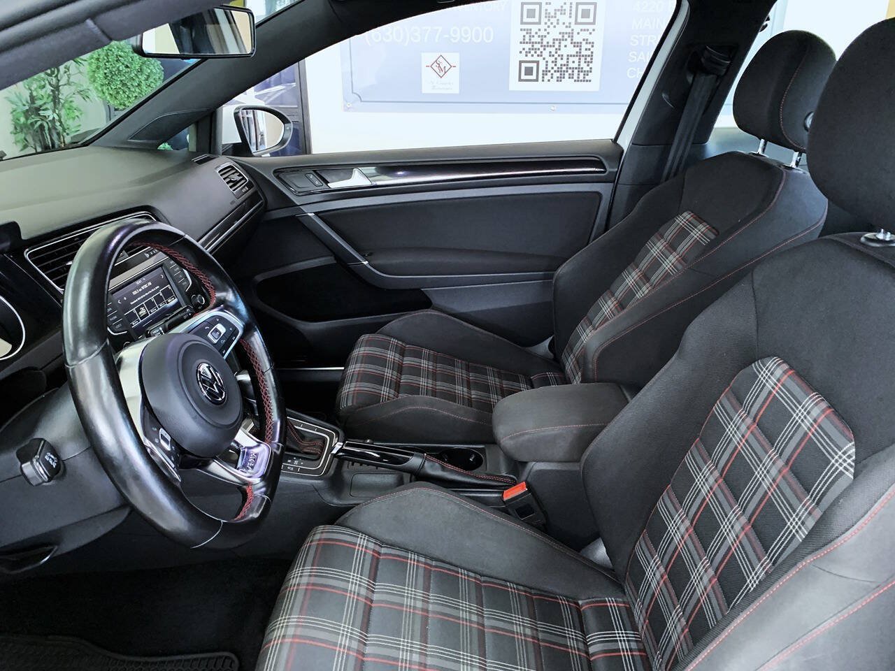 Used 2016 Volkswagen GTI S FWD image 11