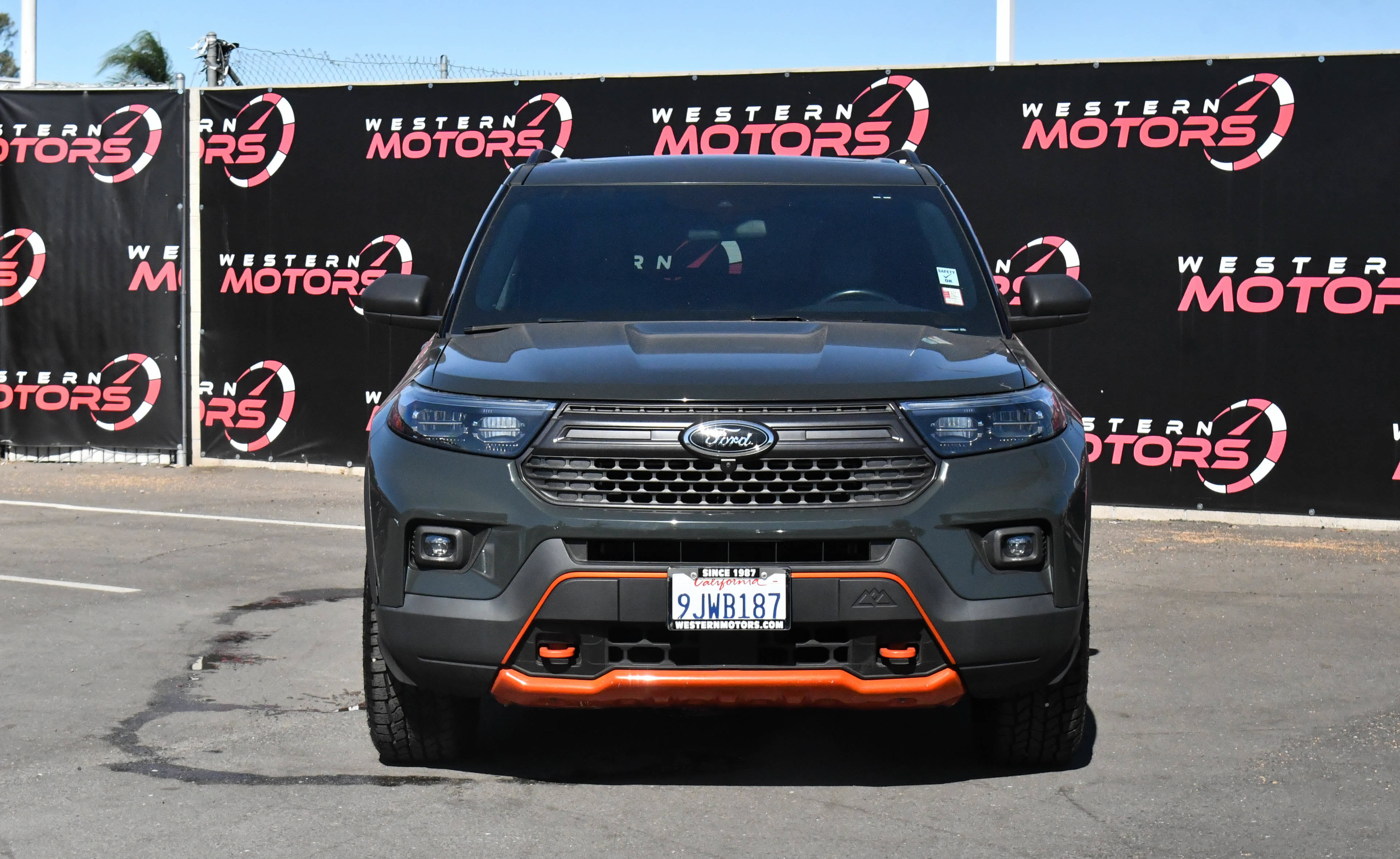 Used 2023 Ford Explorer Timberline AWD/4WD image 2