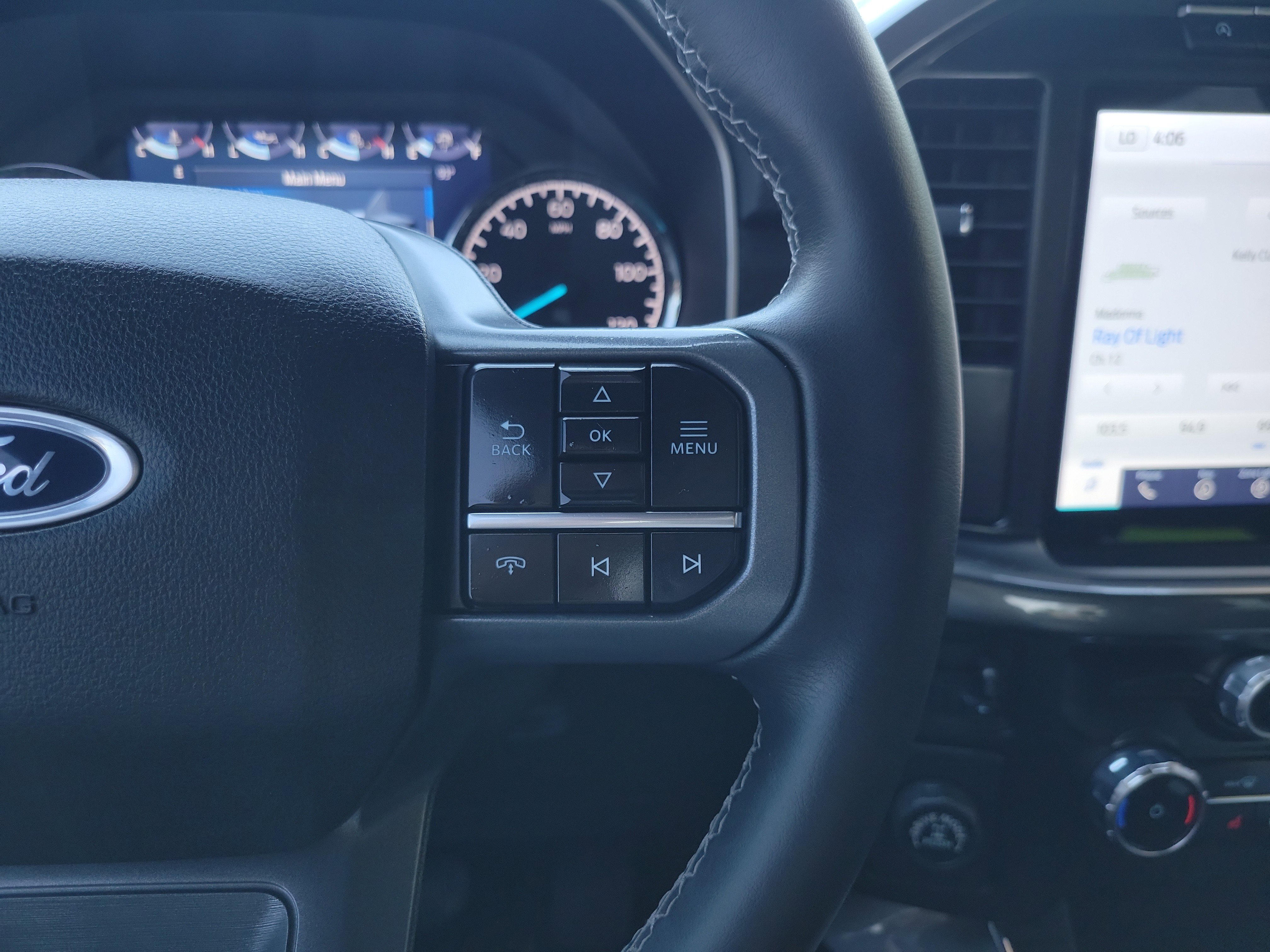 Used 2023 Ford F150 XLT w/ Equipment Group 302A High RWD image 29