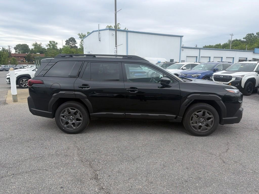 Used 2026 Subaru Outback Premium AWD/4WD image 2