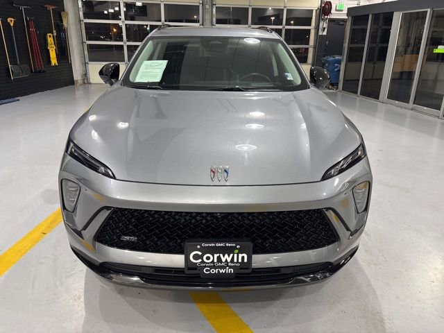 Used 2025 Buick Envision Sport Touring image 9