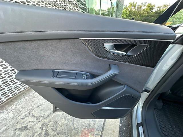 Certified 2023 Audi SQ8 Prestige AWD/4WD image 9