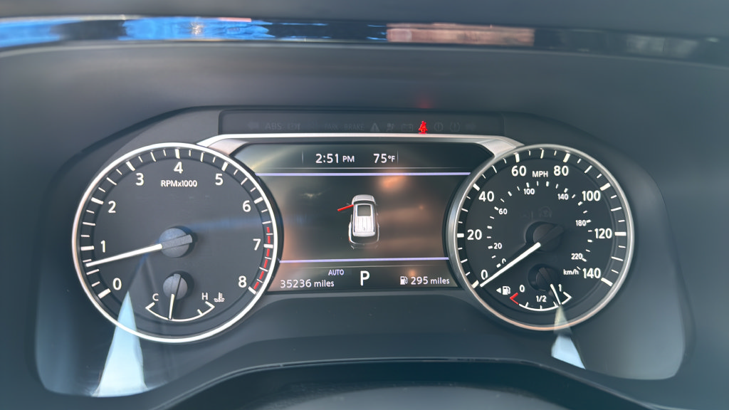 Used 2023 Nissan Pathfinder Rock Creek AWD/4WD image 33
