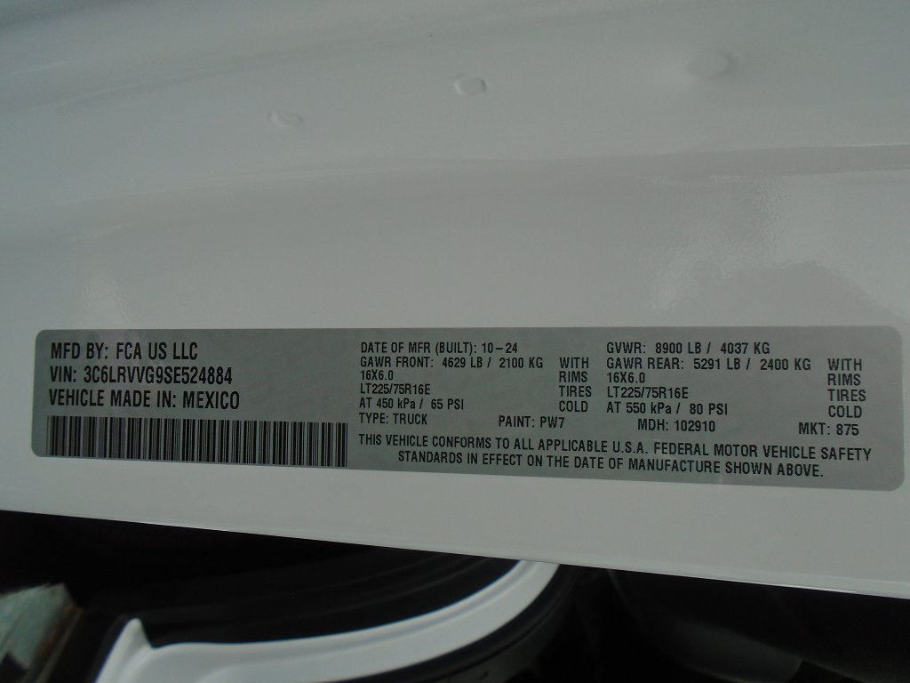 Used 2025 RAM ProMaster 2500 w/ U-Haul Equipment Group FWD image 18