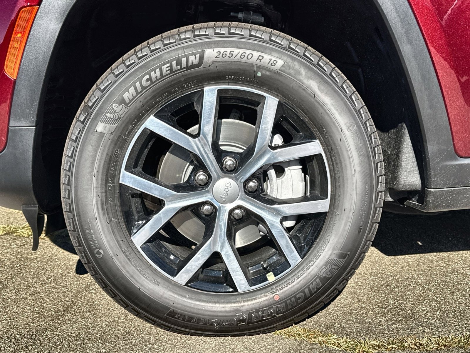 New 2025 Jeep Grand Cherokee Limited w/ Luxury Tech Group II image 12