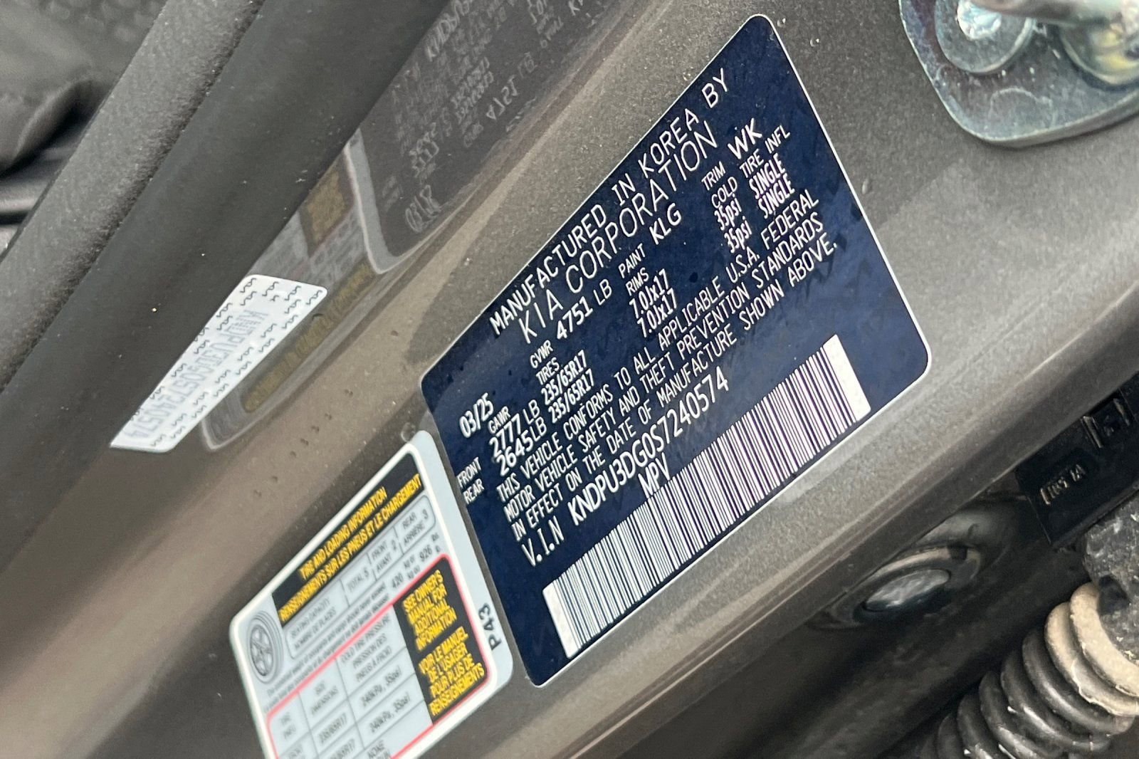 Certified 2025 Kia Sportage LX image 33