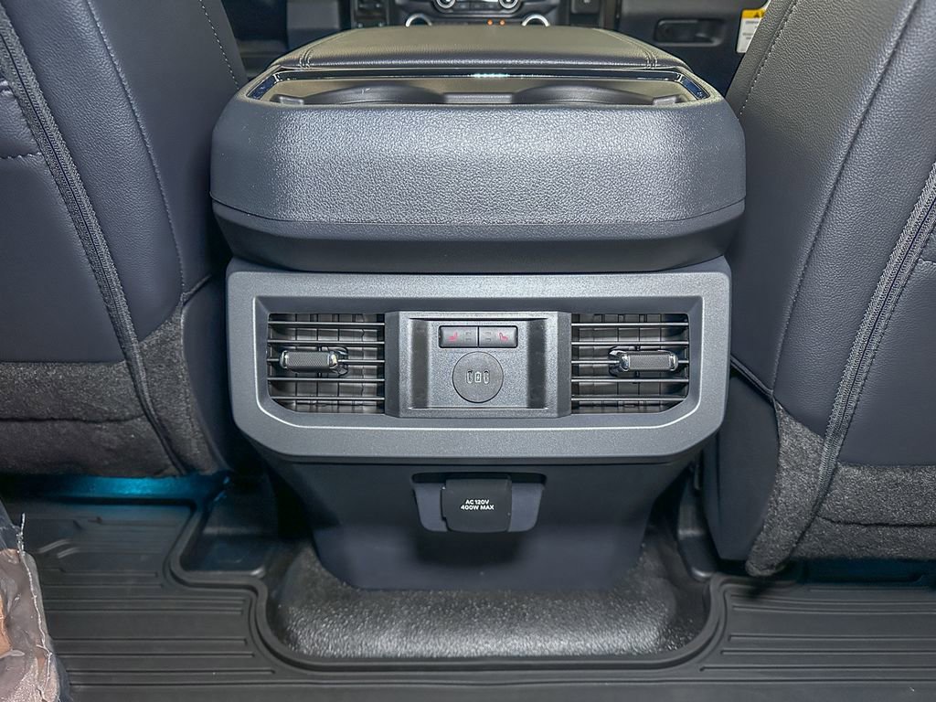 New 2026 Ford F350 Lariat image 24