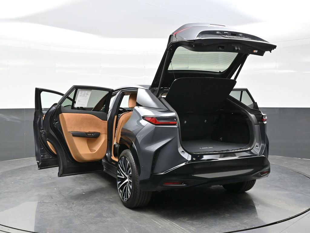 Used 2023 Lexus RZ 450e Premium w/ Cold Area Package AWD/4WD image 43