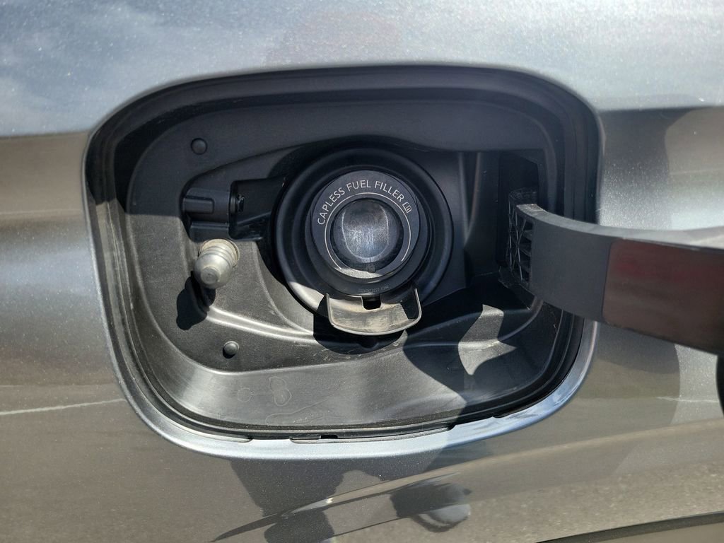 Used 2024 Mitsubishi Outlander SEL image 34