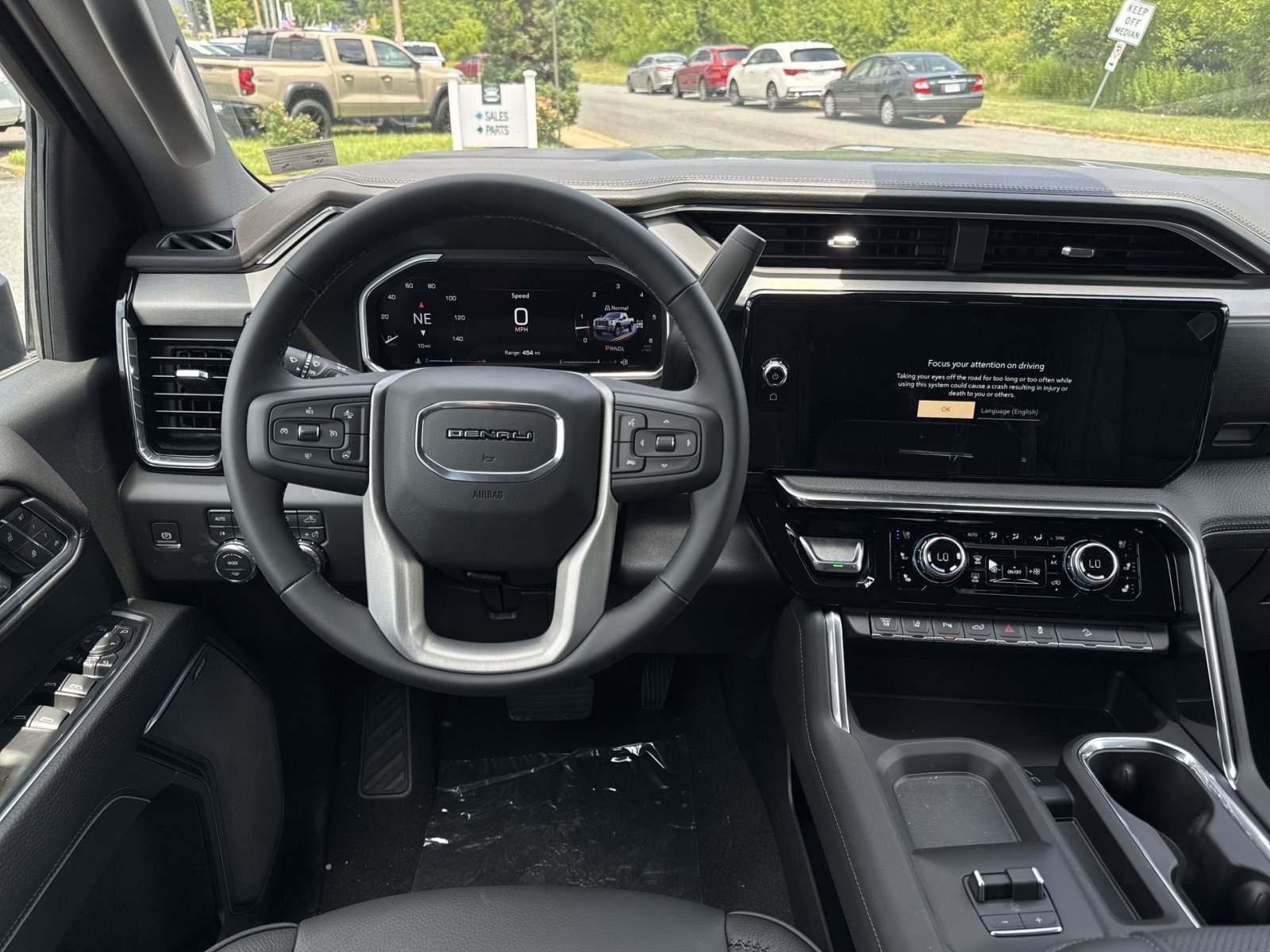 New 2026 GMC Sierra 2500 Denali w/ Denali Reserve Package AWD/4WD image 16