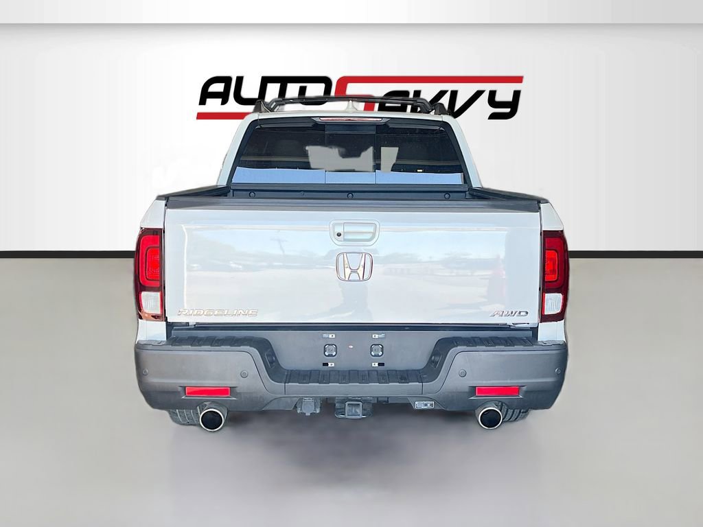Used 2023 Honda Ridgeline RTL-E image 6