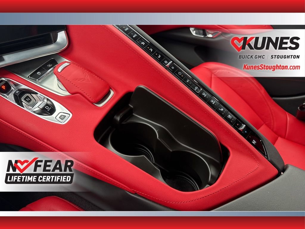 Used 2024 Chevrolet Corvette Stingray Preferred Conv w/ 2LT image 32