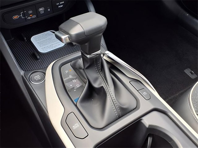 New 2025 Kia K4 GT-Line image 12